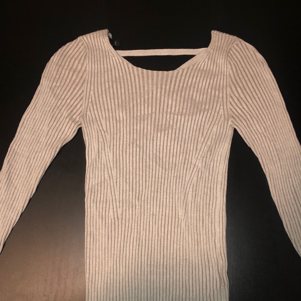Shirt with straps in back